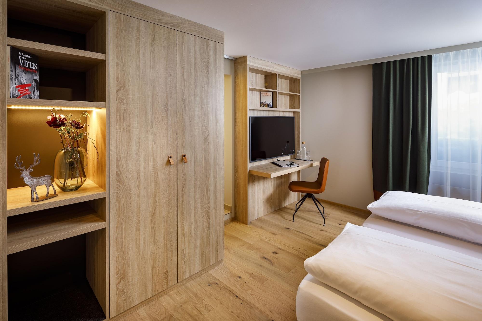 Hirschen 4*